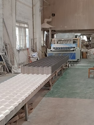 ASA Surface Sound Insulation Plastic Material 1050mm Width PVC Teja Synthetic Resin Roof Tile for Rome and Spanish Market